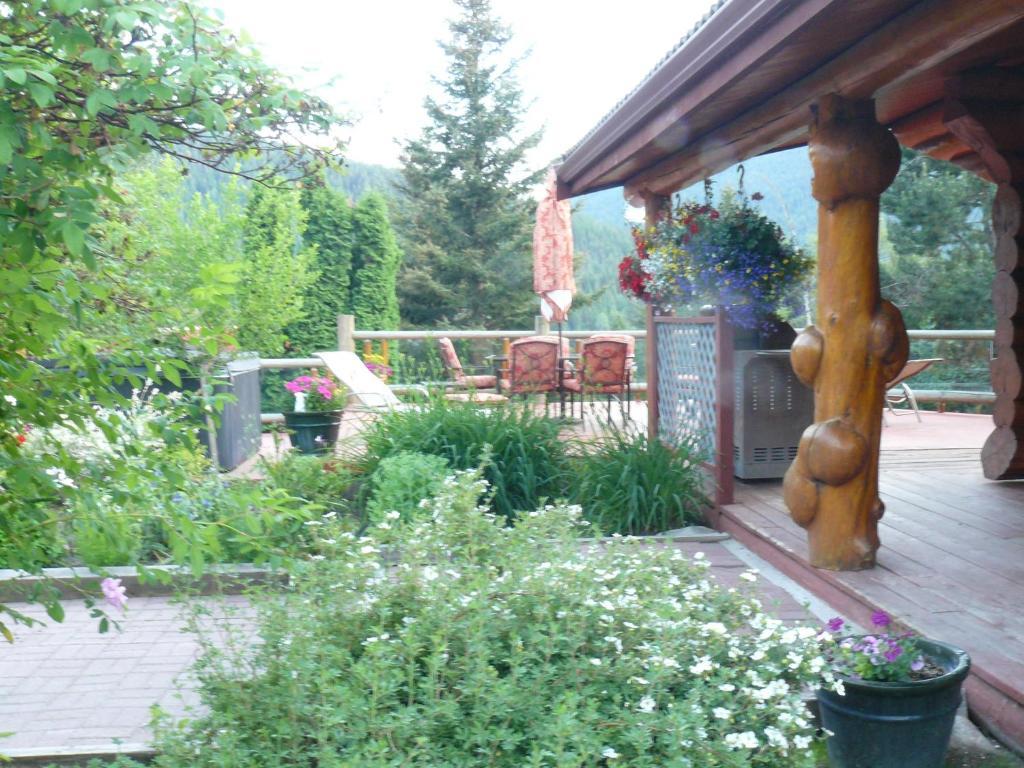 Hitching Post Resort Kelowna Pokój zdjęcie