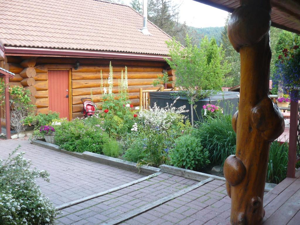 Hitching Post Resort Kelowna Pokój zdjęcie