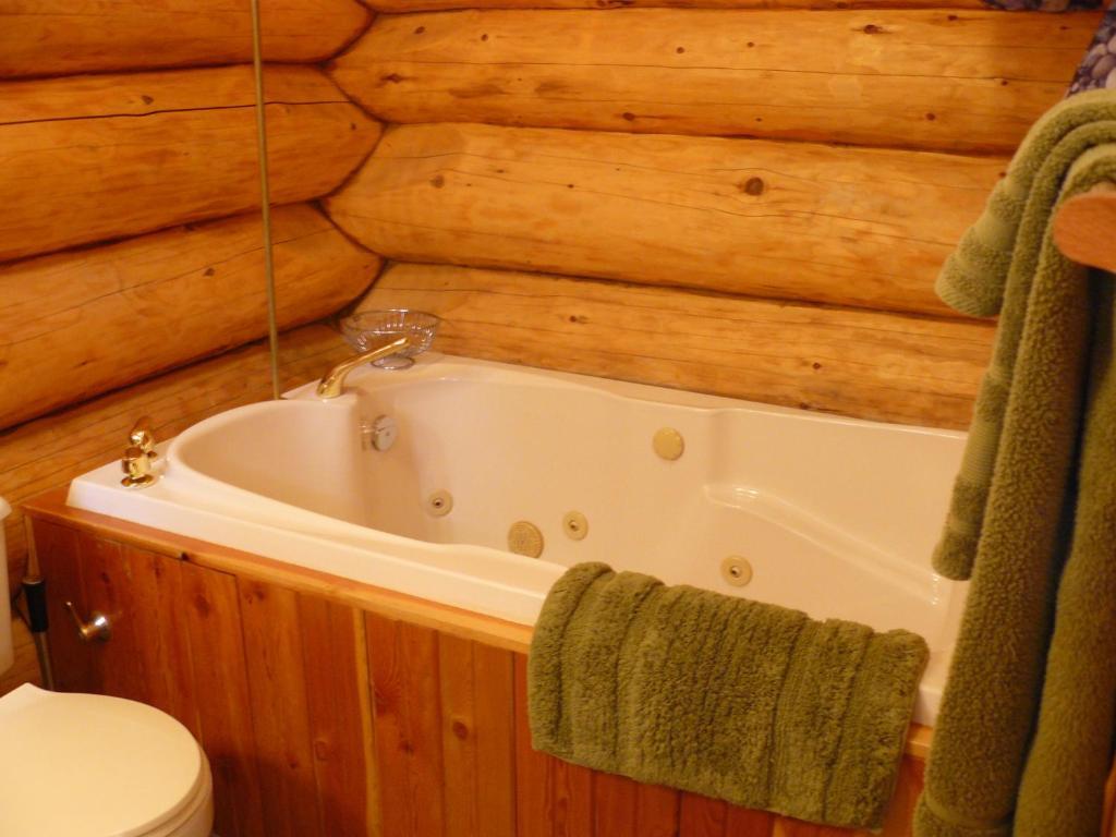 Hitching Post Resort Kelowna Pokój zdjęcie